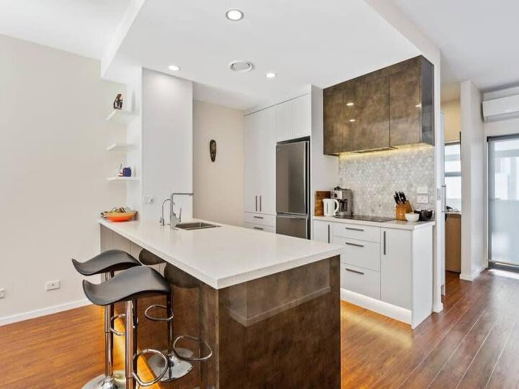 Sleek Modern Pad Next To Spark Arena Free Parking Auckland Ngoại thất bức ảnh
